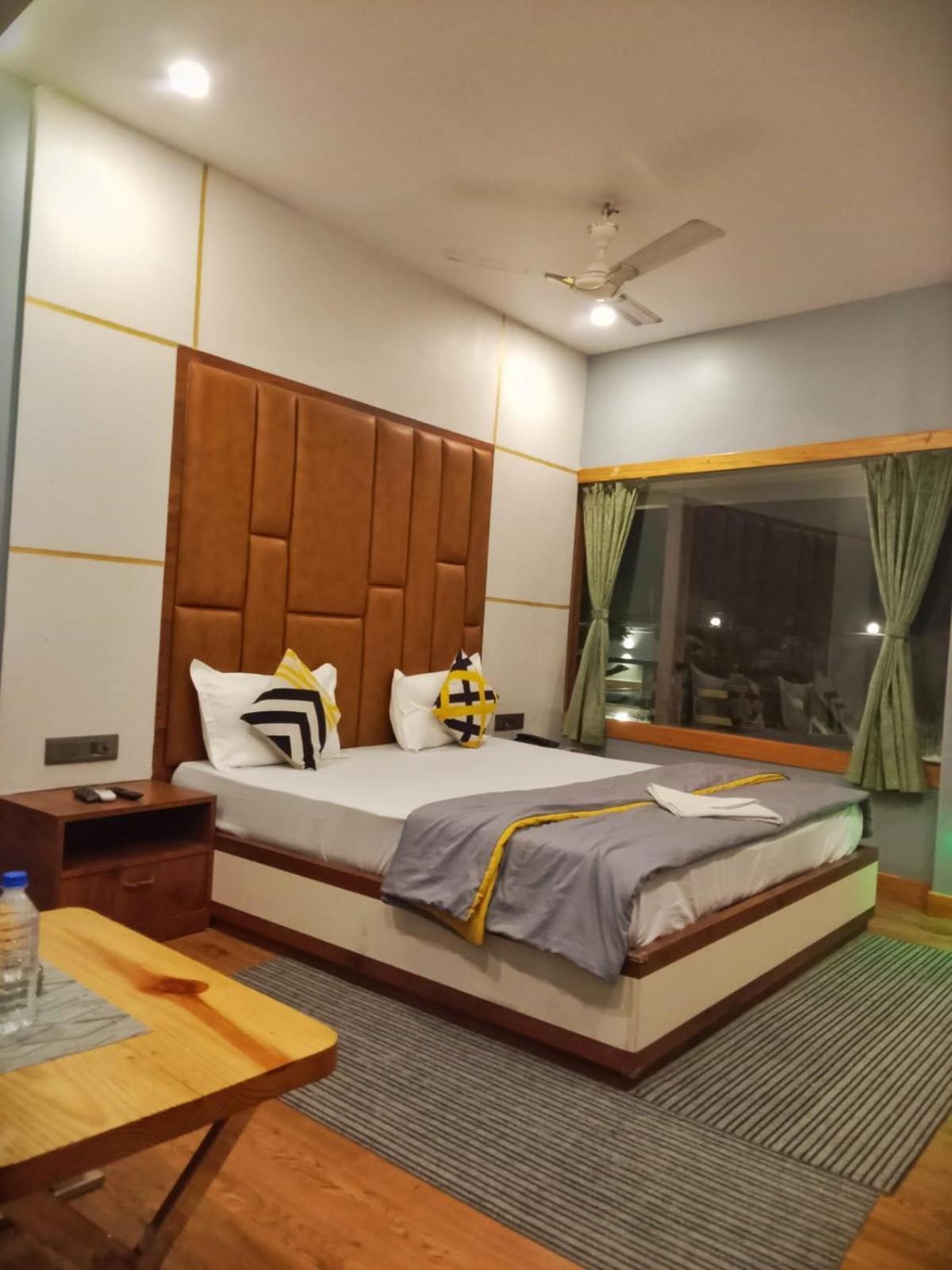 The Promise Hotel And Resort Tajpur Екстериор снимка