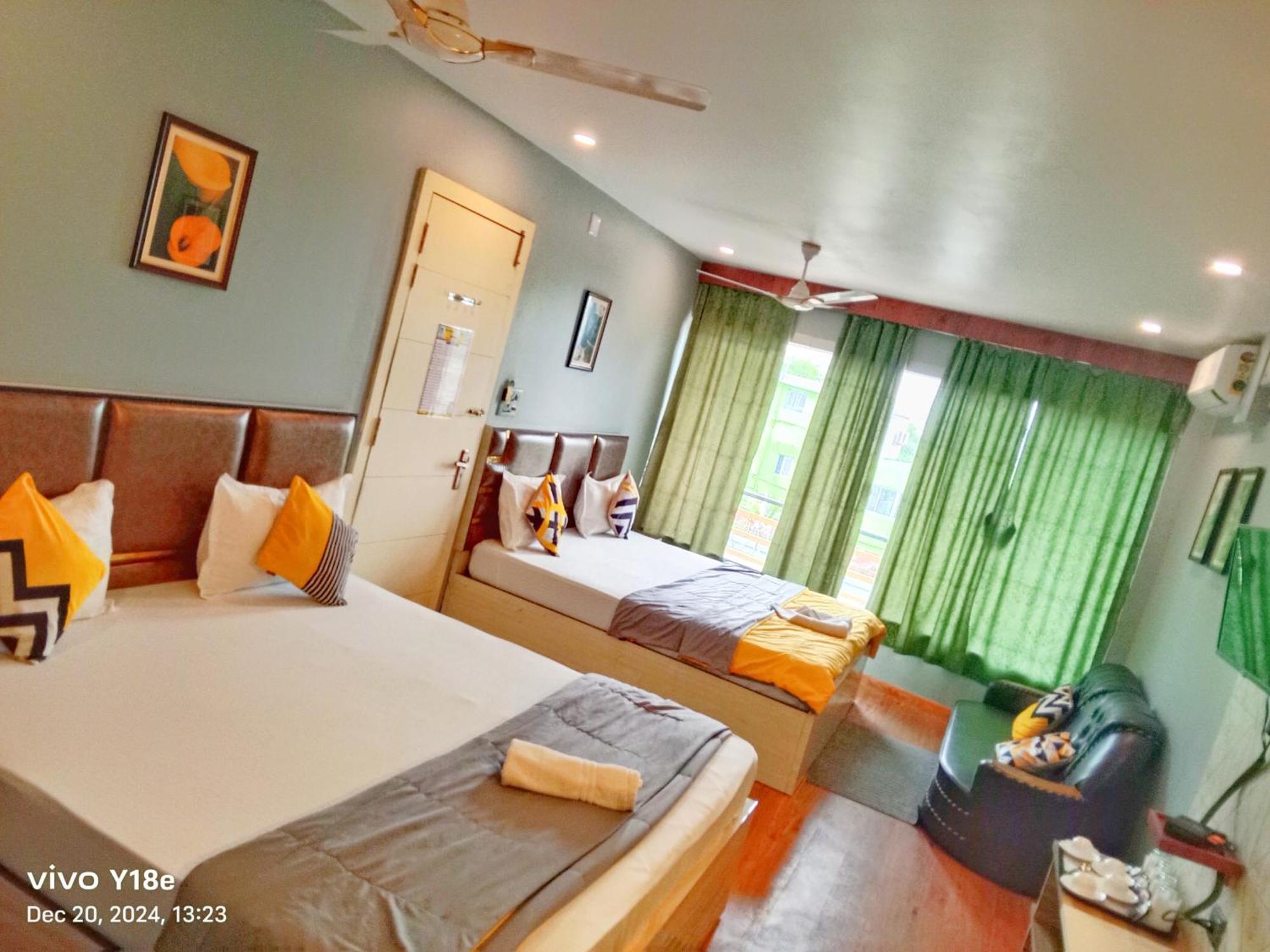 The Promise Hotel And Resort Tajpur Стая снимка